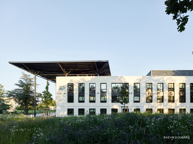 Campus Région du Numérique, Charbonnières-les-Bains (69), Wilmotte & Associés, 9 657 m²