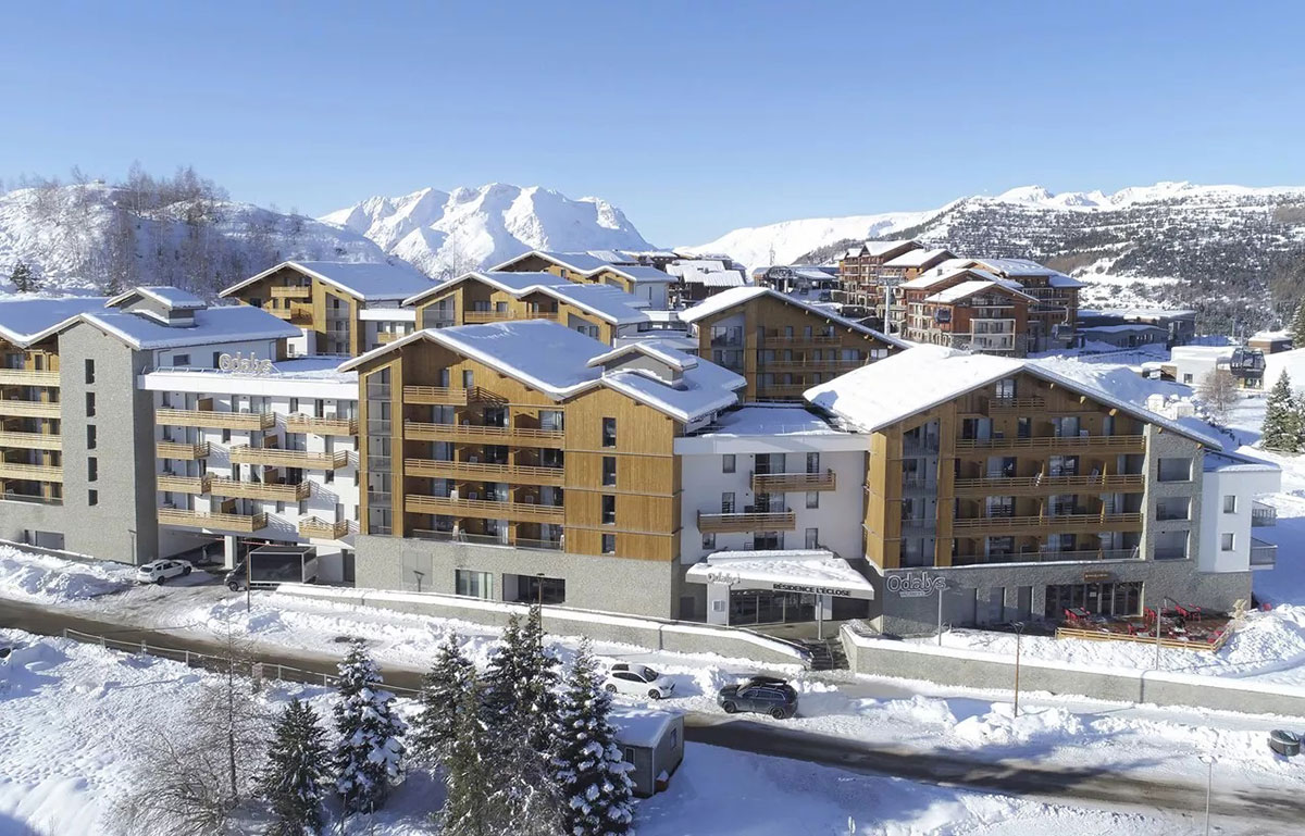 Résidence de tourisme, Alpe d’Huez (38), Sud Architectes, 27 000 m²